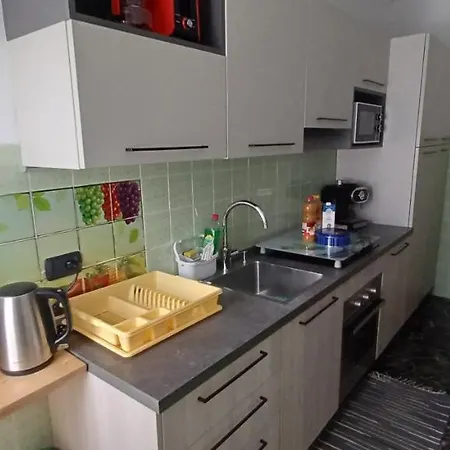 בית נופש Retica Garage Ev Station & Biliards Bbq E Private Parking *